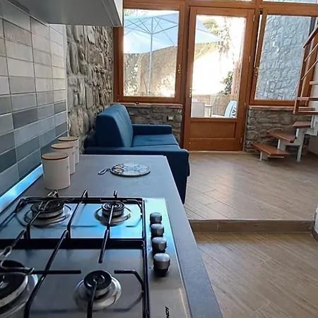 Evelin Apartament *